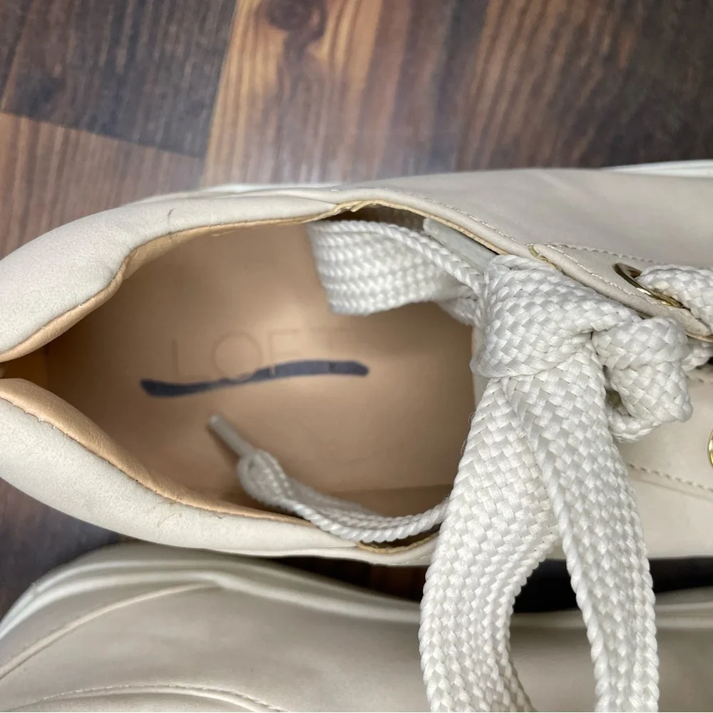 Loft Large Lace Beige Sneakers NWOB 6-1/2